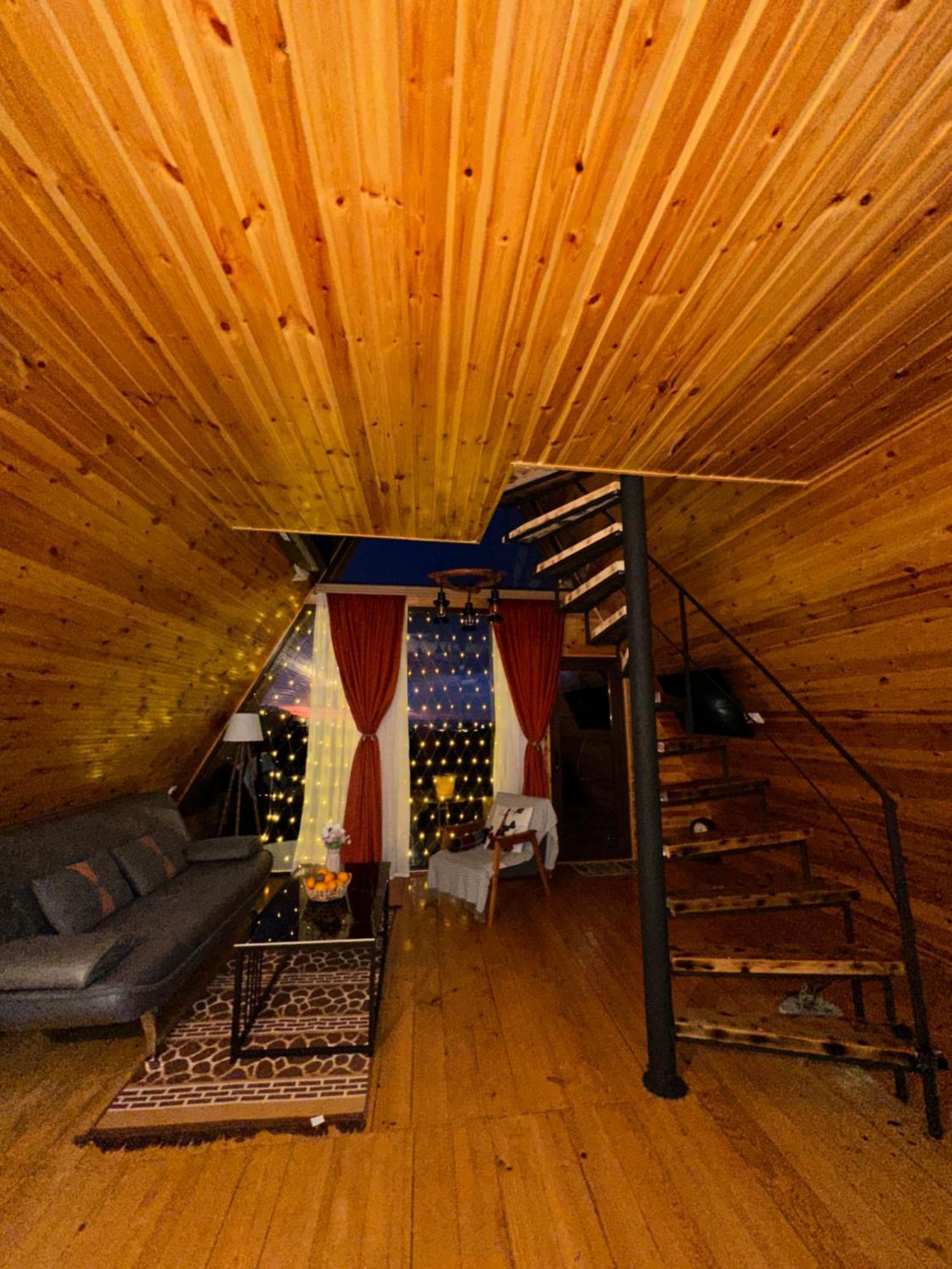 Chalet Wayside Livia