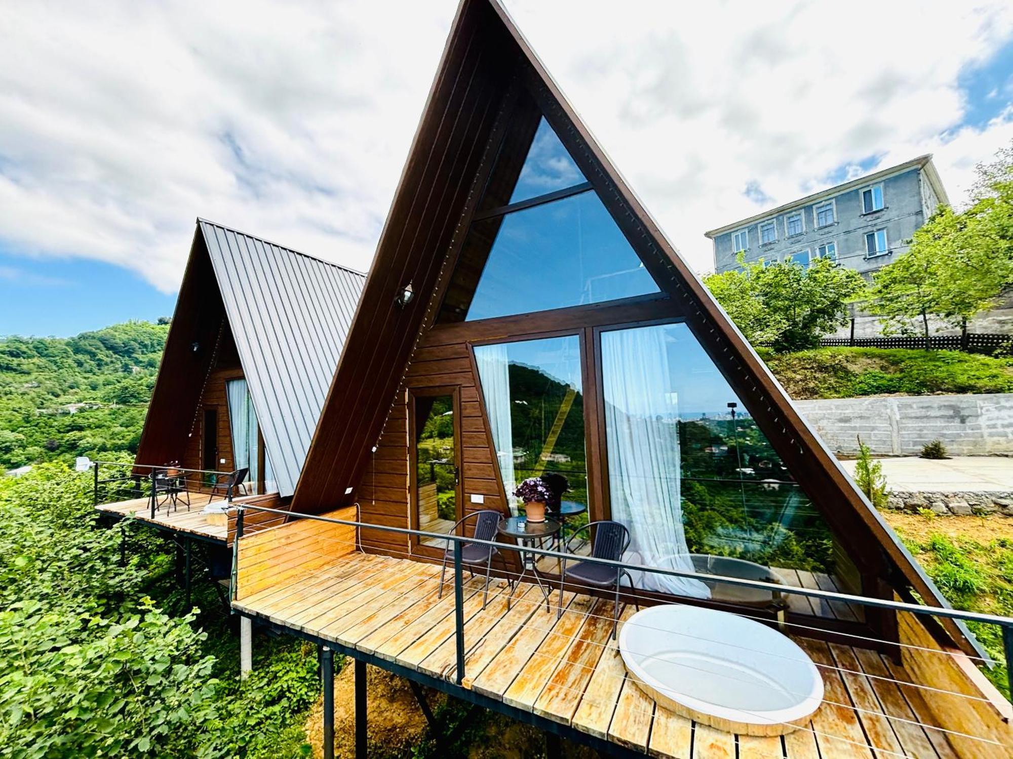 Chalet Wayside Livia *