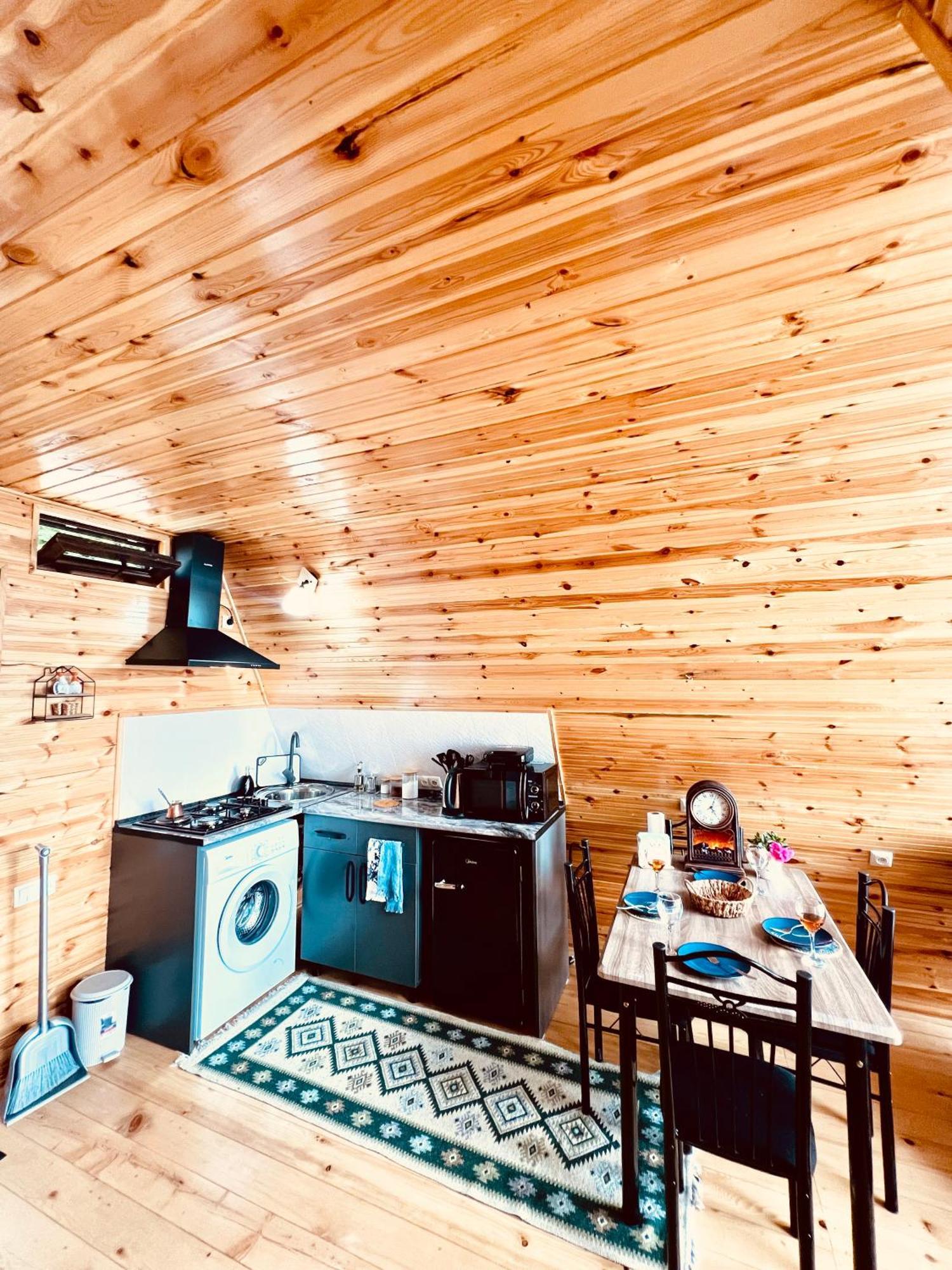 Chalet Wayside Livia *